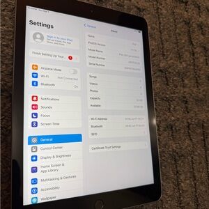 Apple Ipad Air 6th Gen
